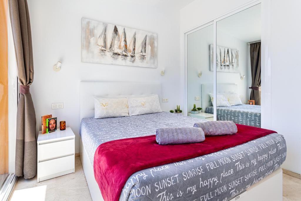 Luxurioesen Apartment Am Meer Golfplatz, Strand Playa Del Cura  Exterior photo